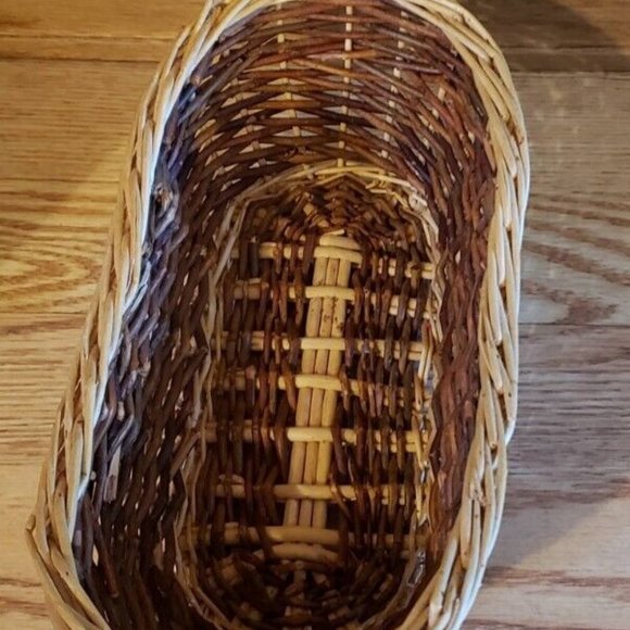 Wicker Basket - Picture 4 of 9